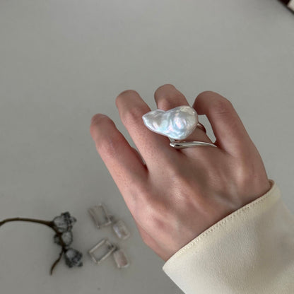 The Dawn Blade – Baroque Pearl Dagger Ring