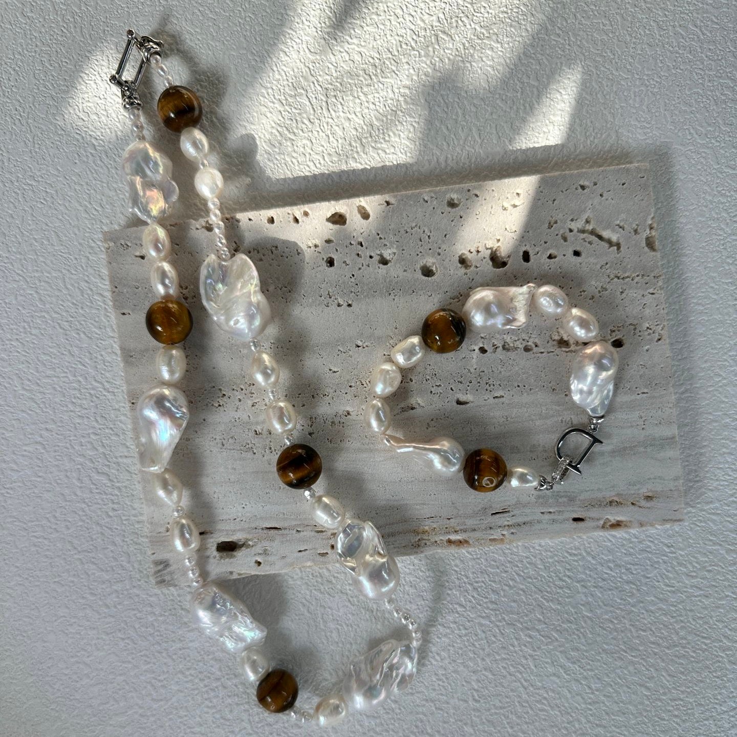 Amber Breath|Whispers of Earth and Sea