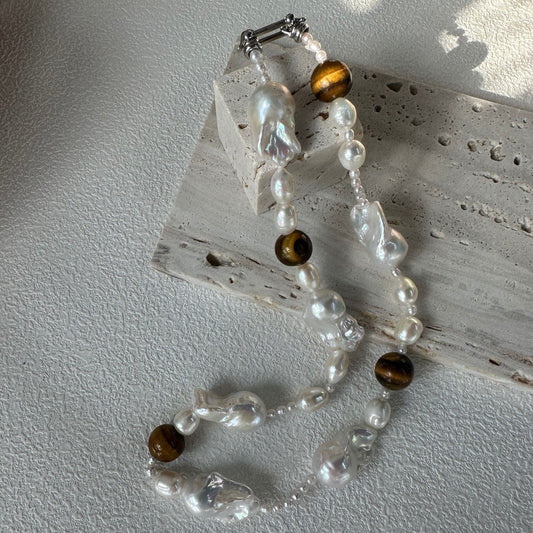 Amber Breath|Whispers of Earth and Sea