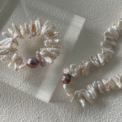 The Sunflower|A Violet Heart Bloom