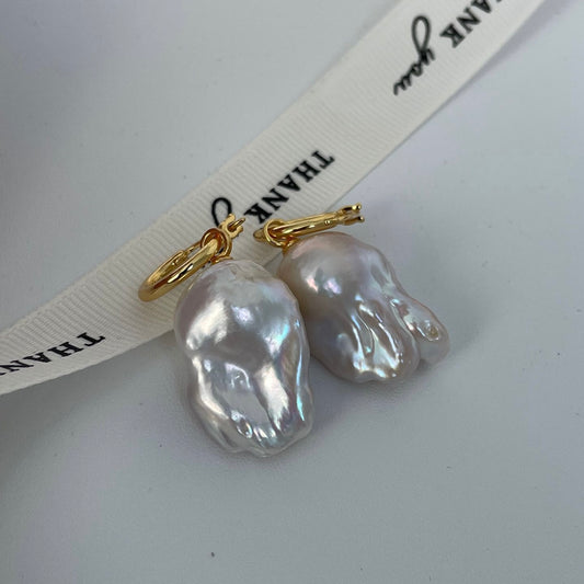 Fishtail baroque pearl earrings